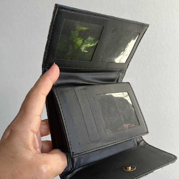 Beautiful wallet - Picture 3 of 6